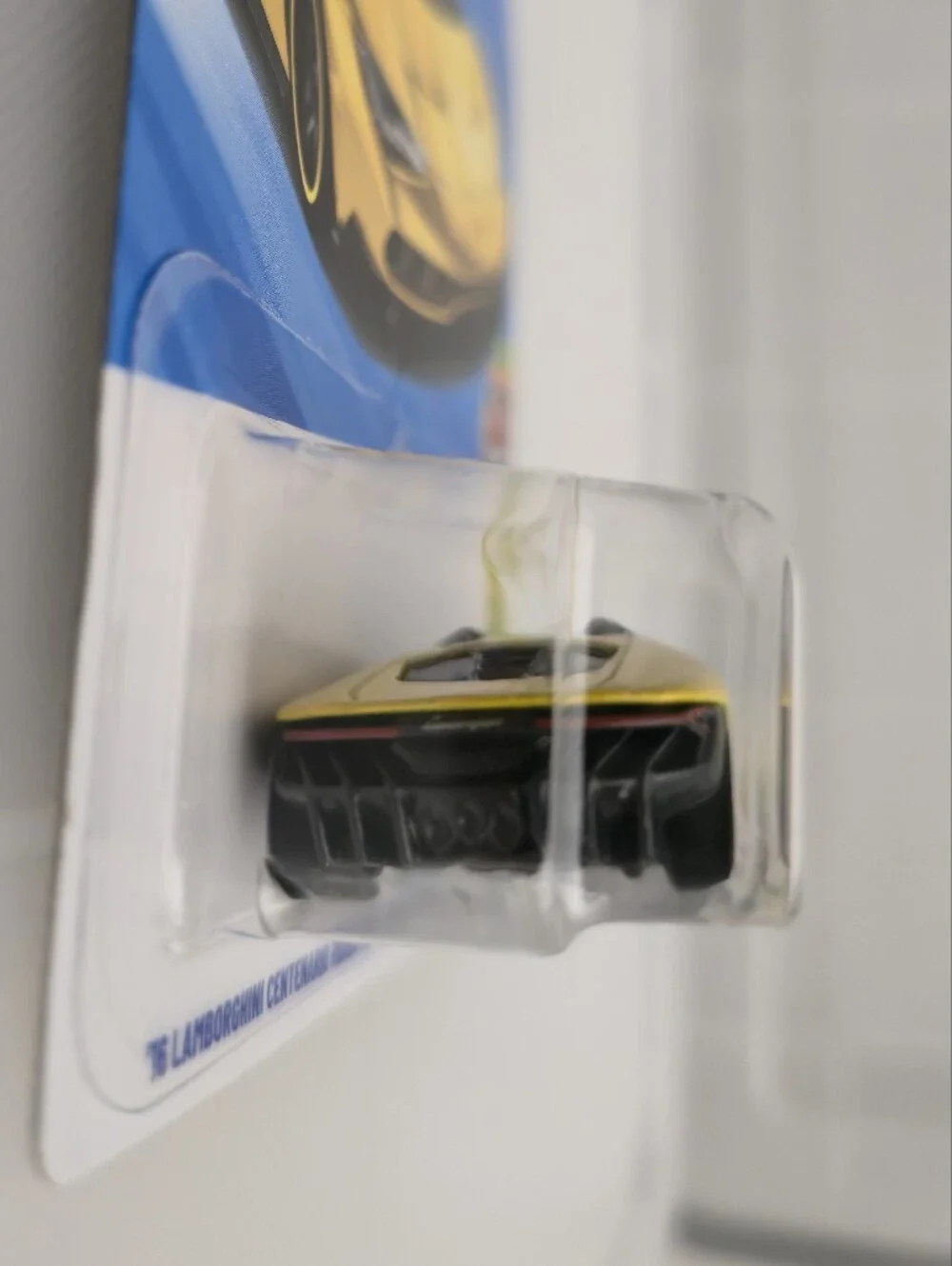 Hot Wheels 2026 `16 Lamborghini Centenario Roadster / Cabriolet Decapotable